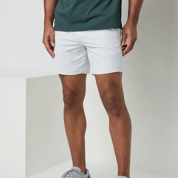 Crosscourt Short
Men's Athletic Shorts - Picture 4 of 6